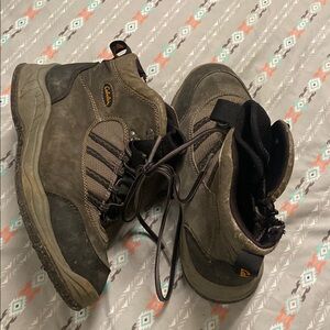 Cabela's Brown and Black Outdoor Boots